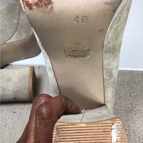 Women Suede Platform Peep Toe Pumps Sz. 40/US9.5 Brown EUC Tsakiris Mallas - Picture 8 of 8